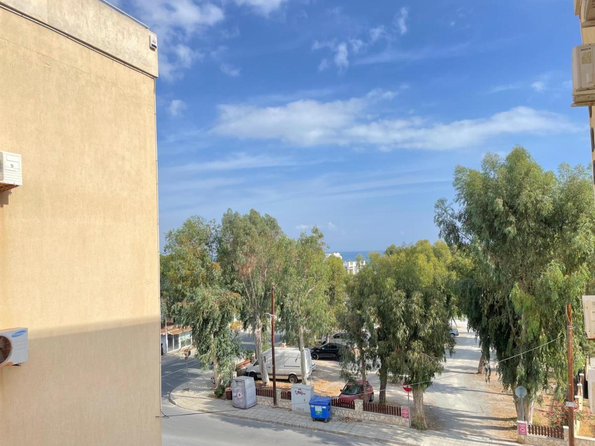 Anastasia Holiday Apartment Larnaca Esterno foto